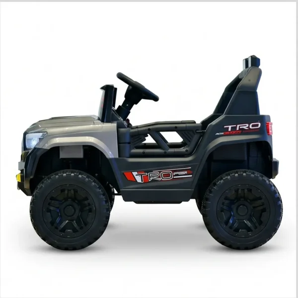 Off-Road Jumbo SUV Car