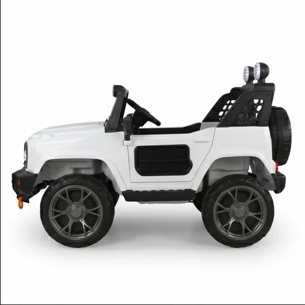 MERCEDEZ-Benz SUV Car